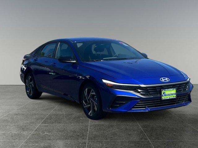new 2025 Hyundai Elantra car, priced at $24,523