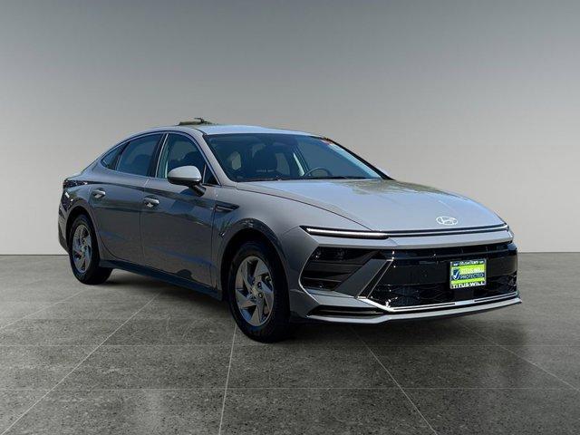 new 2025 Hyundai Sonata car, priced at $27,987