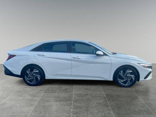 new 2025 Hyundai Elantra car, priced at $27,205