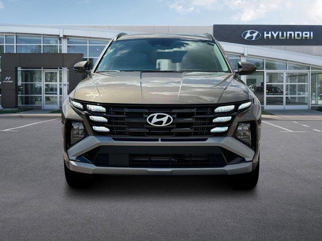 new 2025 Hyundai TUCSON Hybrid car, priced at $33,399