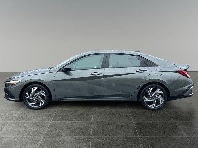 used 2025 Hyundai Elantra car, priced at $19,999