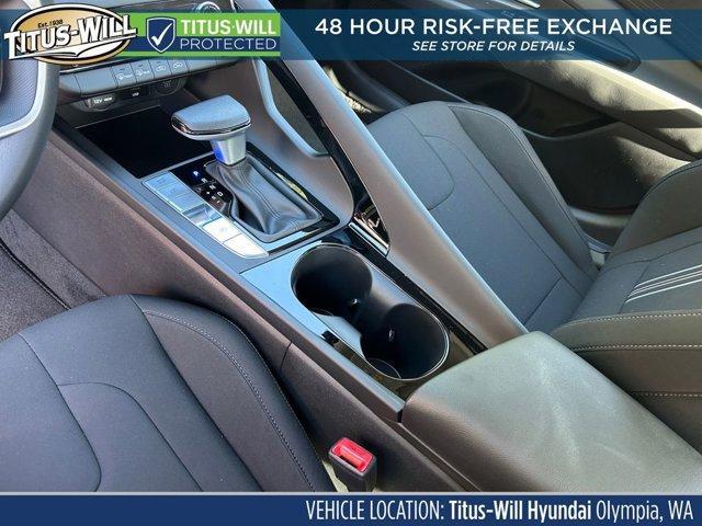 new 2025 Hyundai ELANTRA HEV car, priced at $25,499