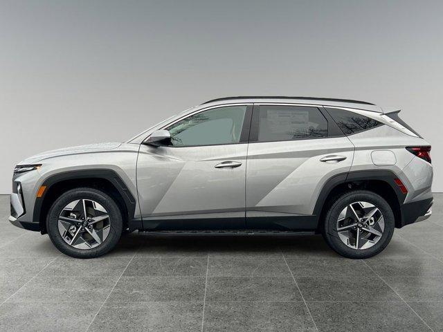 new 2025 Hyundai Tucson car, priced at $33,000