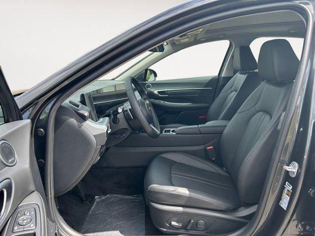 new 2025 Hyundai Sonata Hybrid car, priced at $38,975