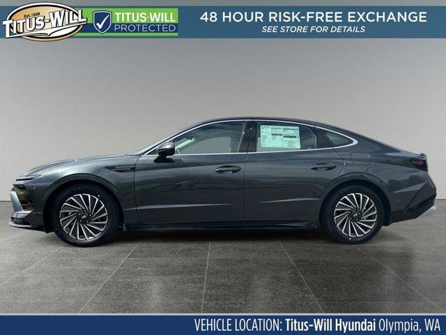 new 2025 Hyundai Sonata Hybrid car, priced at $38,975