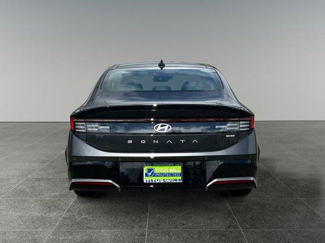 new 2025 Hyundai Sonata Hybrid car, priced at $38,975