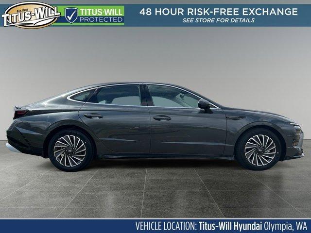 new 2025 Hyundai Sonata Hybrid car, priced at $38,975