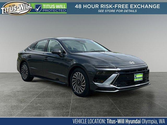 new 2025 Hyundai Sonata Hybrid car, priced at $38,975