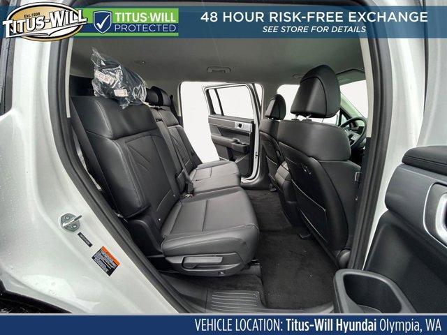 new 2025 Hyundai Santa Fe HEV car, priced at $42,000