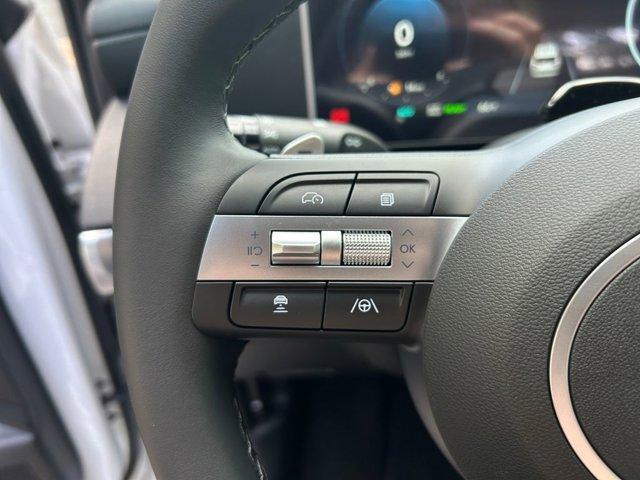 new 2025 Hyundai TUCSON Hybrid car, priced at $37,000