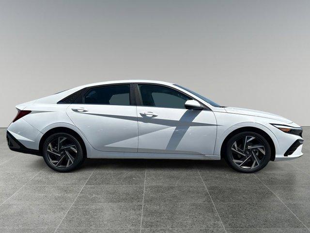 new 2024 Hyundai Elantra car, priced at $25,457