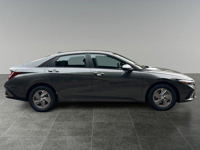 new 2026 Hyundai Elantra car