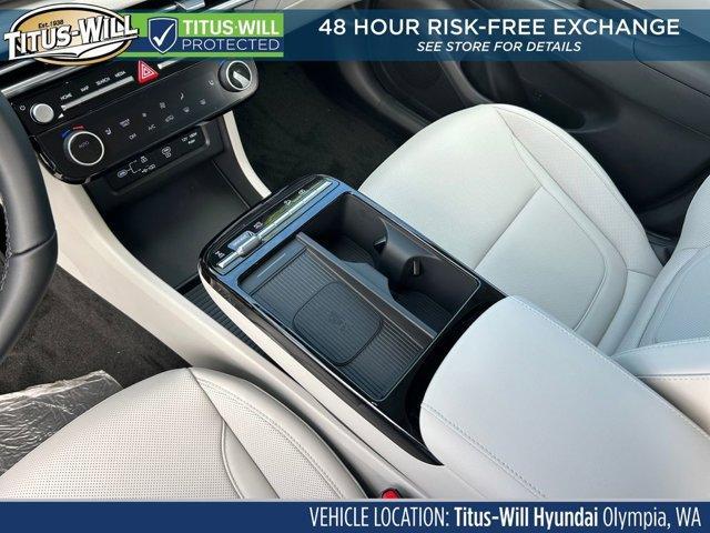 new 2025 Hyundai TUCSON Hybrid car, priced at $37,294