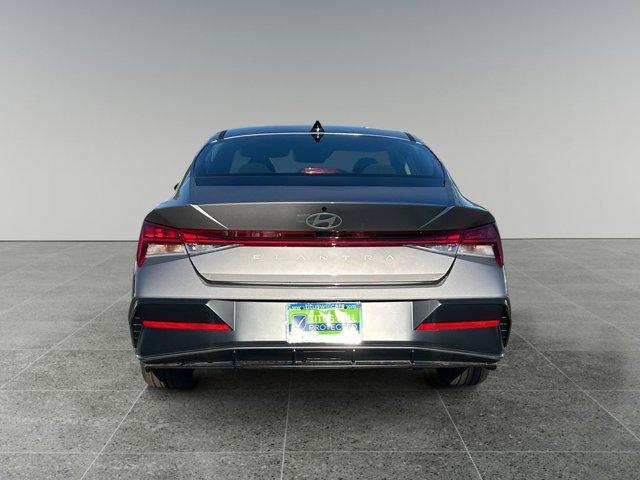 new 2024 Hyundai Elantra car, priced at $24,555