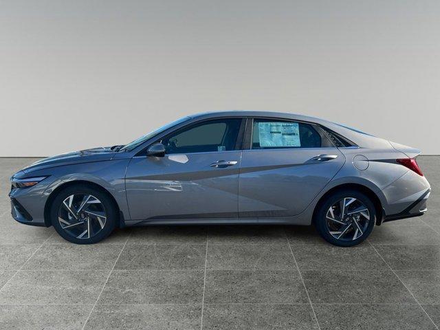 new 2024 Hyundai Elantra car, priced at $24,555