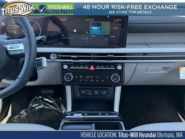 new 2025 Hyundai TUCSON Hybrid car, priced at $37,463