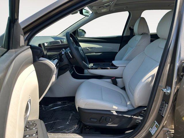 new 2025 Hyundai TUCSON Hybrid car, priced at $35,999