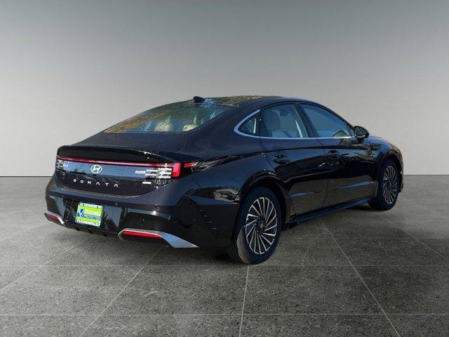 new 2026 Hyundai Sonata Hybrid car, priced at $39,151
