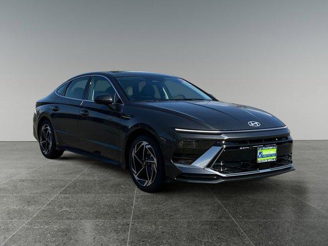 new 2025 Hyundai Sonata car, priced at $29,699