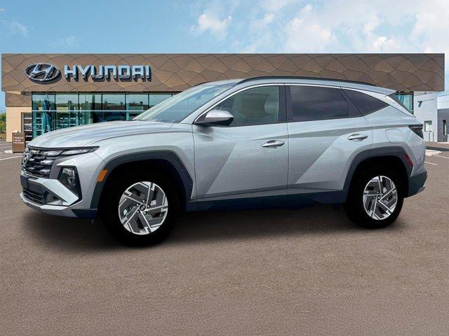 new 2025 Hyundai TUCSON Hybrid car, priced at $33,999