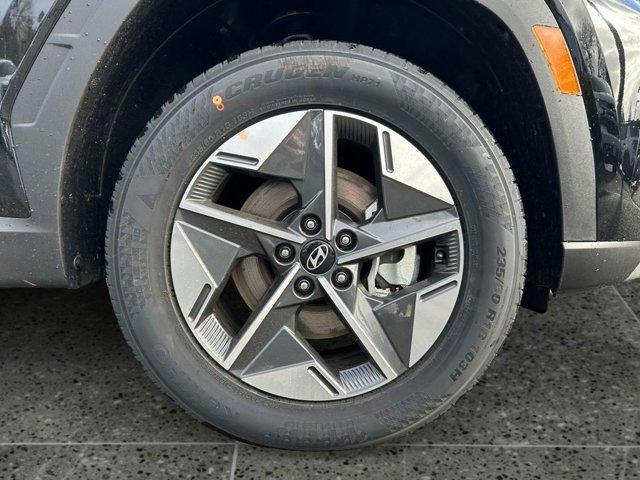 new 2025 Hyundai Tucson car, priced at $32,000