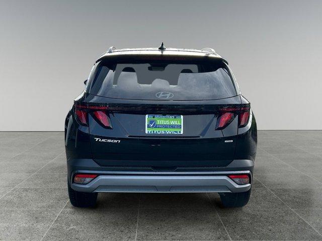new 2025 Hyundai Tucson car, priced at $32,000