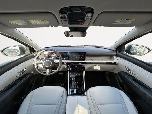 new 2025 Hyundai Tucson car, priced at $32,000