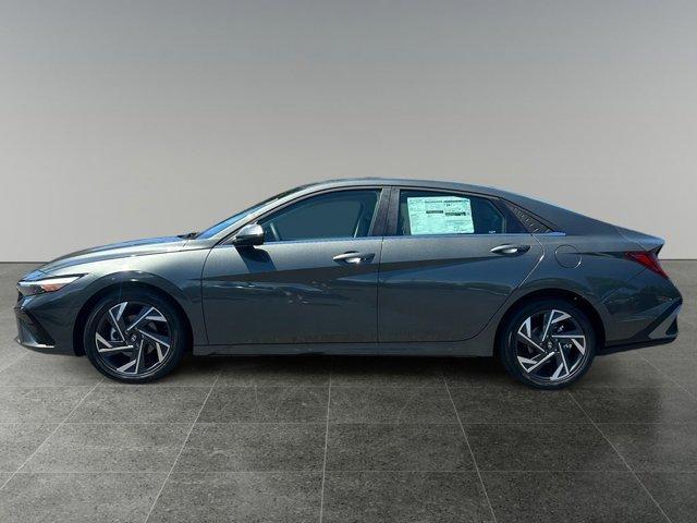 new 2025 Hyundai Elantra car, priced at $27,522