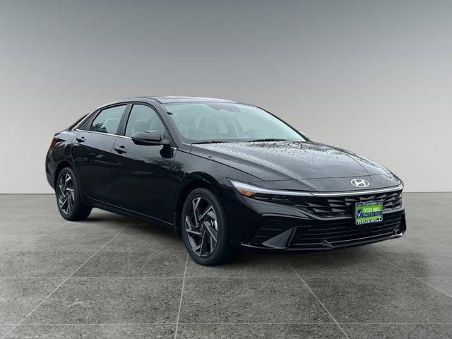 new 2025 Hyundai ELANTRA HEV car, priced at $30,999