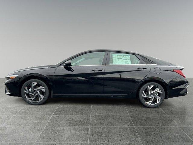 new 2025 Hyundai ELANTRA HEV car, priced at $30,999