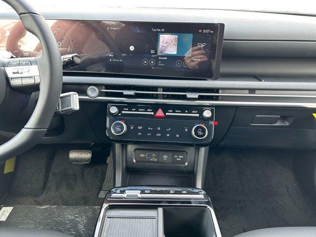 new 2025 Hyundai TUCSON Hybrid car, priced at $37,639
