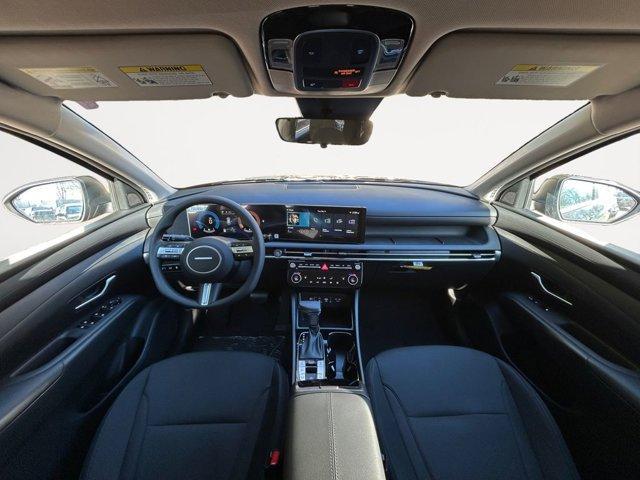 new 2025 Hyundai Tucson car, priced at $33,599