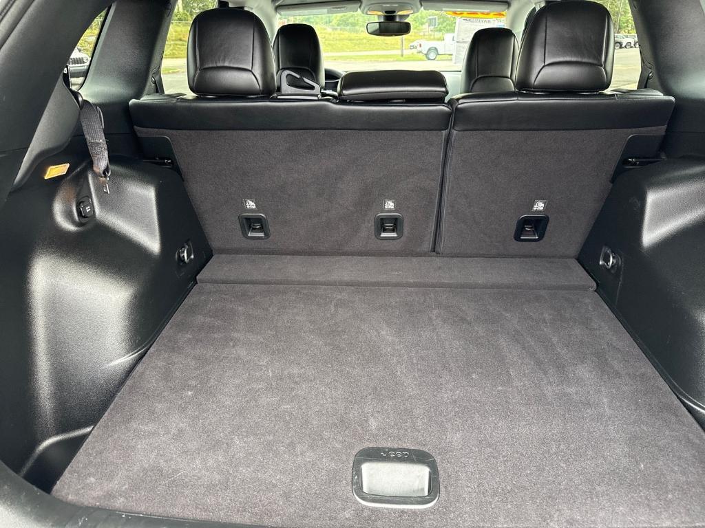 used 2023 Jeep Cherokee car, priced at $26,810