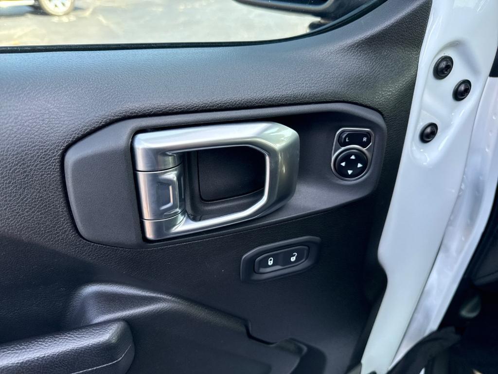 used 2024 Jeep Gladiator car, priced at $38,330