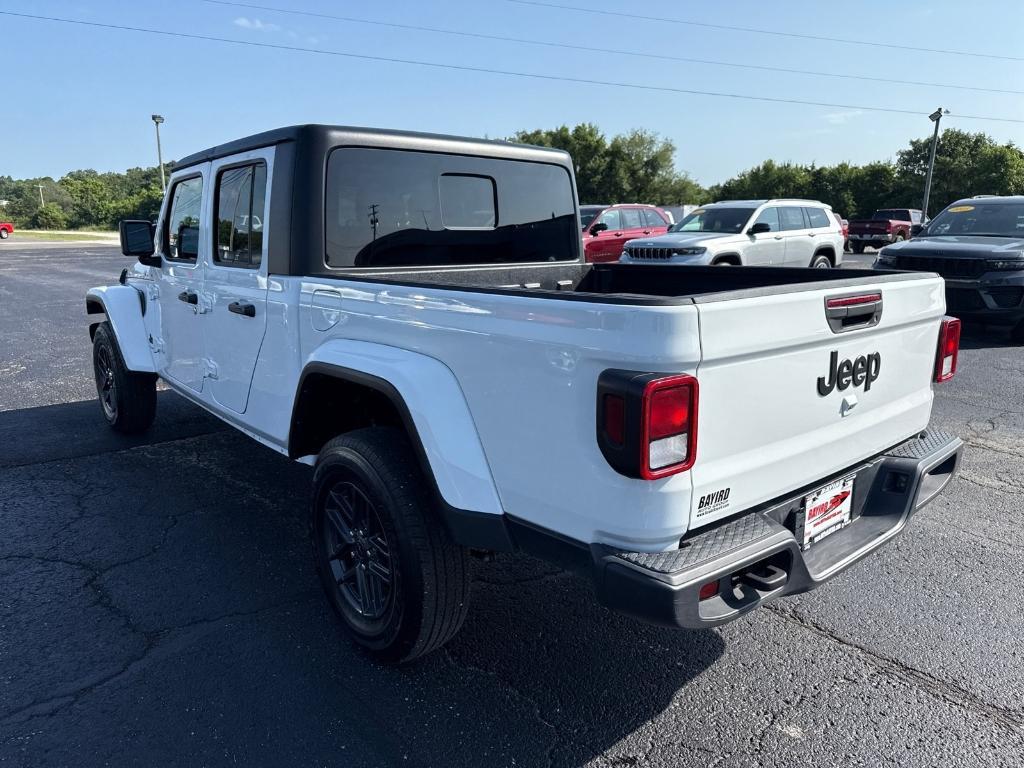 used 2024 Jeep Gladiator car, priced at $38,330