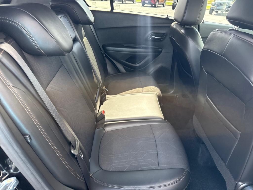 used 2022 Chevrolet Trax car, priced at $21,634