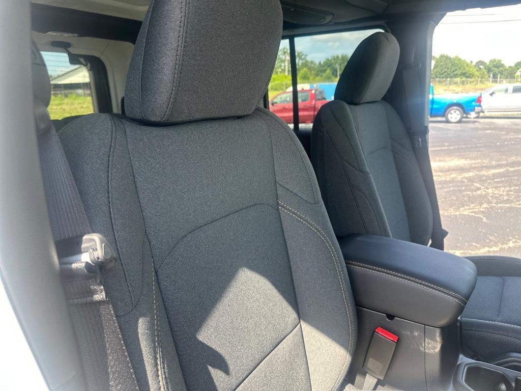 new 2025 Jeep Wrangler car, priced at $57,520