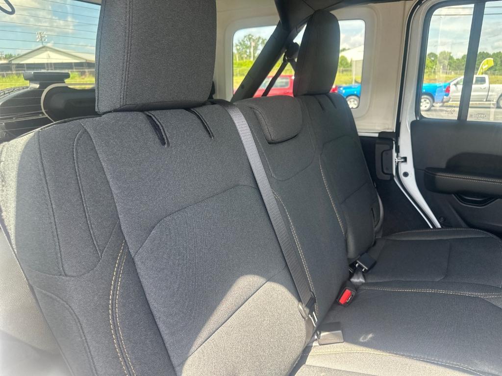 new 2025 Jeep Wrangler car, priced at $57,520