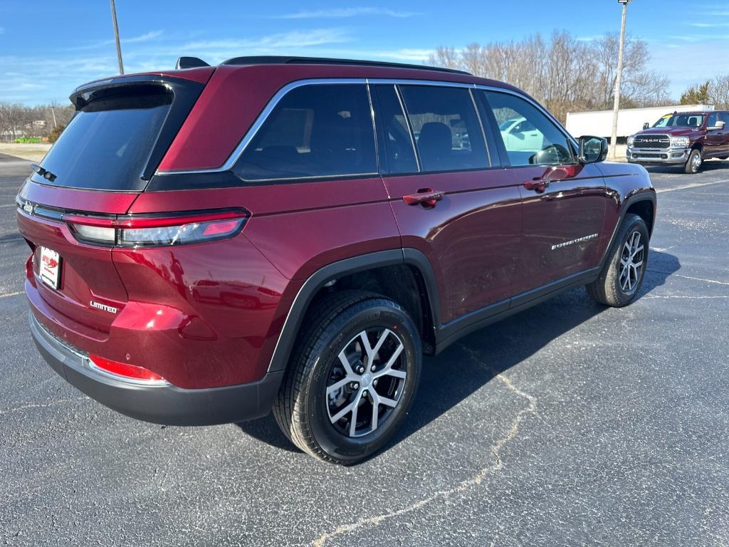 new 2025 Jeep Grand Cherokee car, priced at $49,565