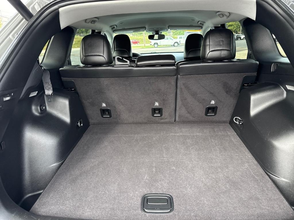 used 2019 Jeep Cherokee car, priced at $21,520