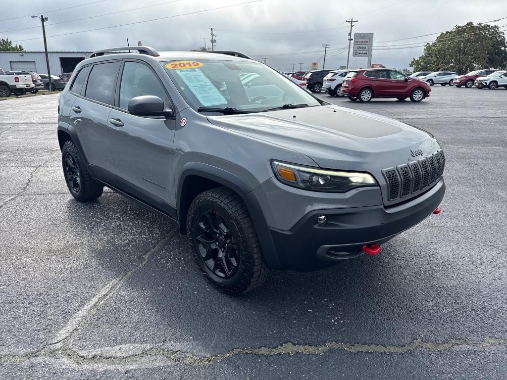 used 2019 Jeep Cherokee car, priced at $21,520