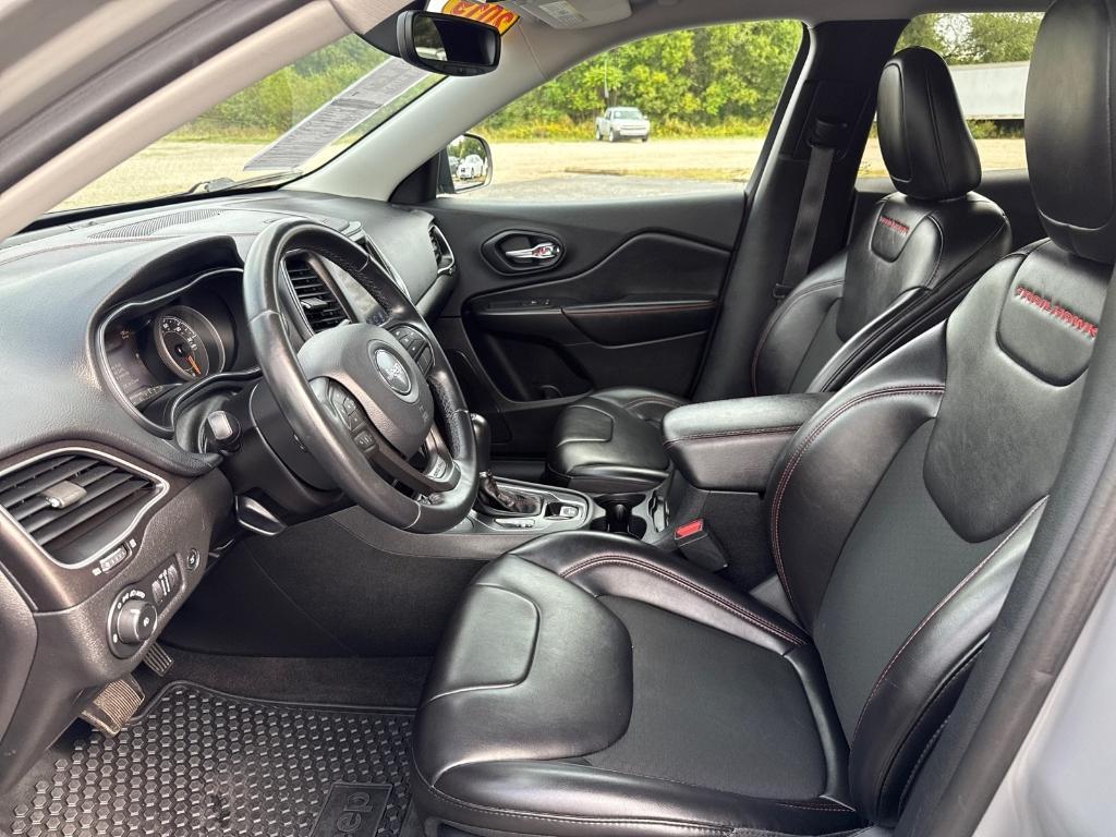 used 2019 Jeep Cherokee car, priced at $21,520