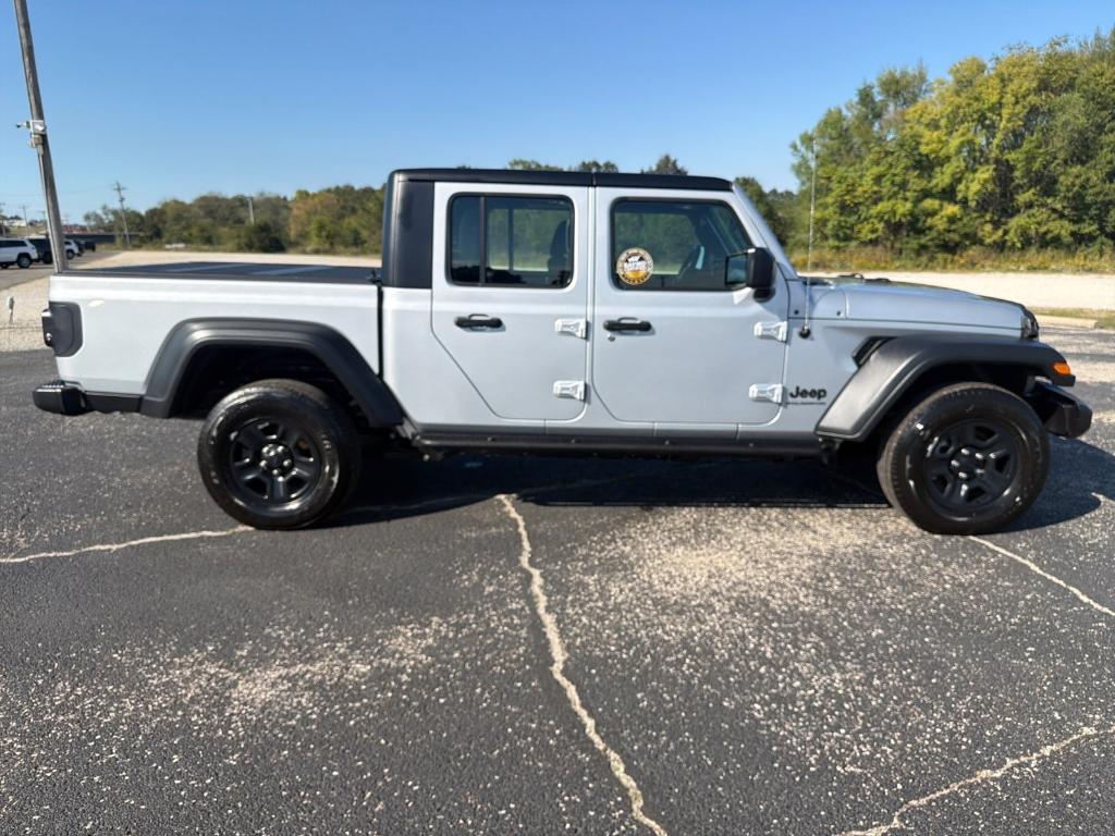used 2023 Jeep Gladiator car, priced at $36,430