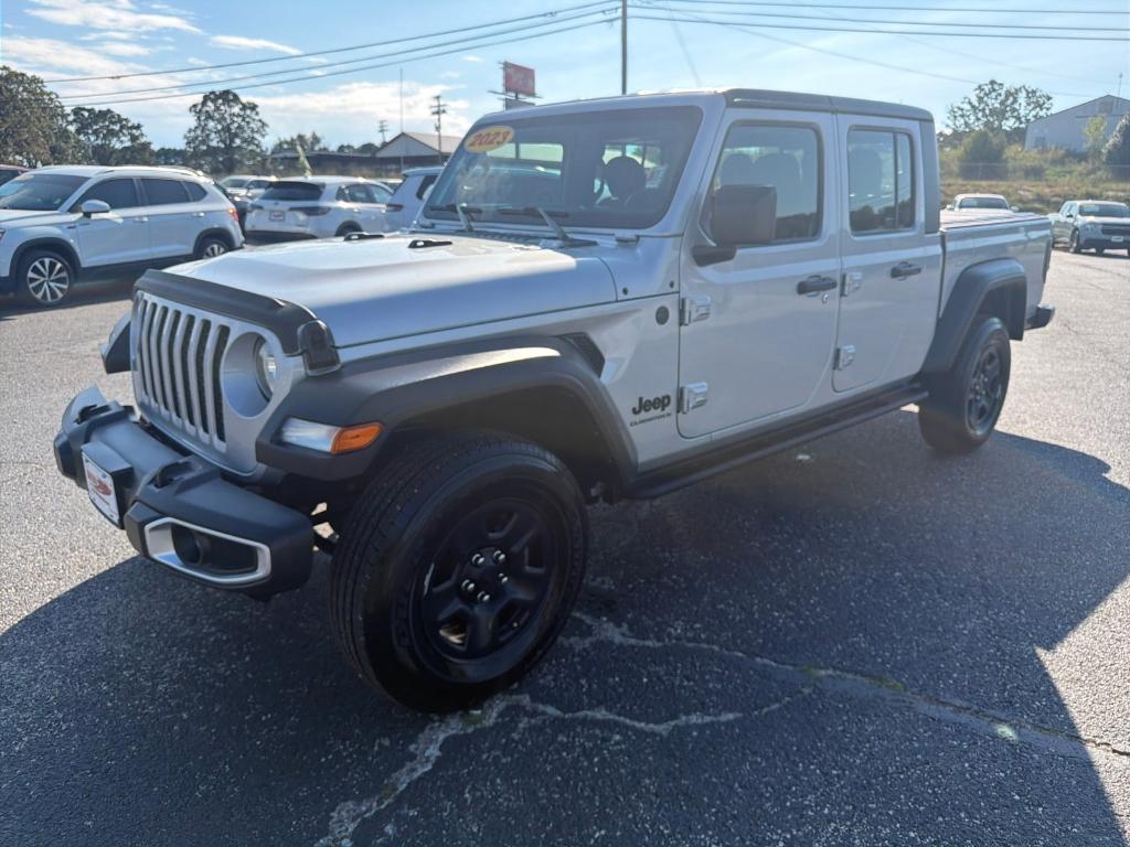 used 2023 Jeep Gladiator car, priced at $36,430