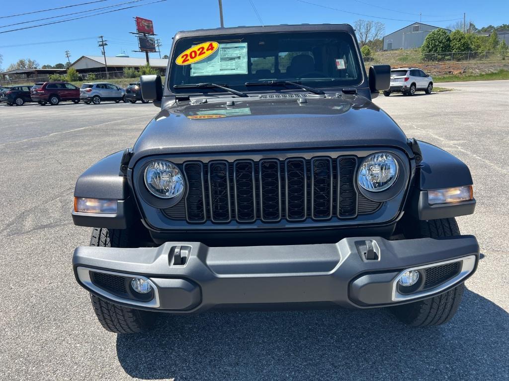 new 2024 Jeep Gladiator car, priced at $47,981