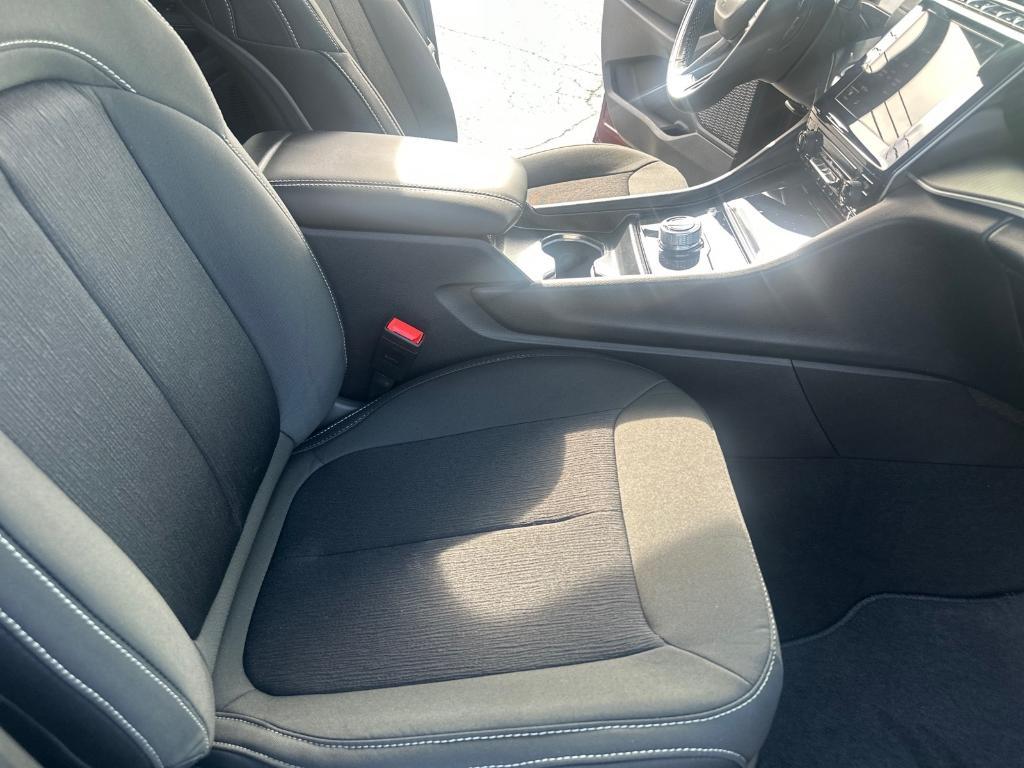 new 2025 Jeep Grand Cherokee L car, priced at $43,098