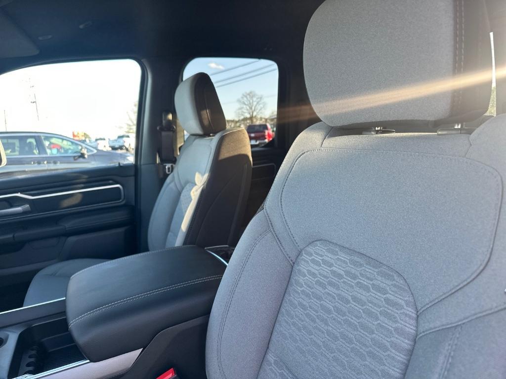 new 2025 Ram 1500 car, priced at $54,550