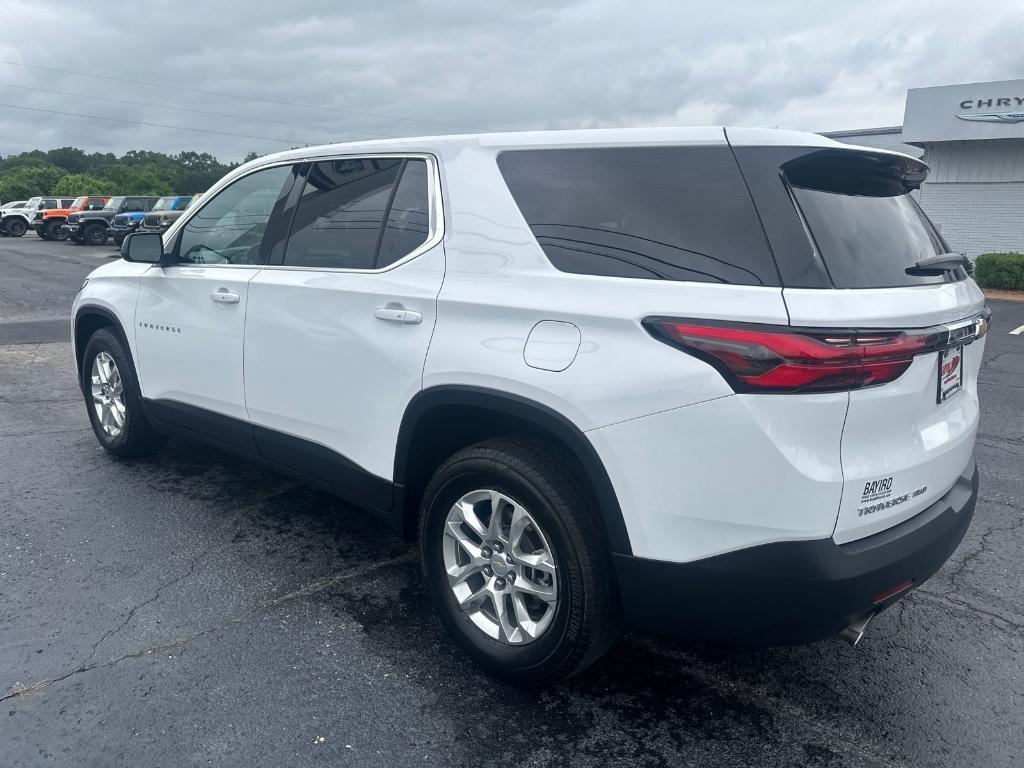 used 2023 Chevrolet Traverse car, priced at $34,310