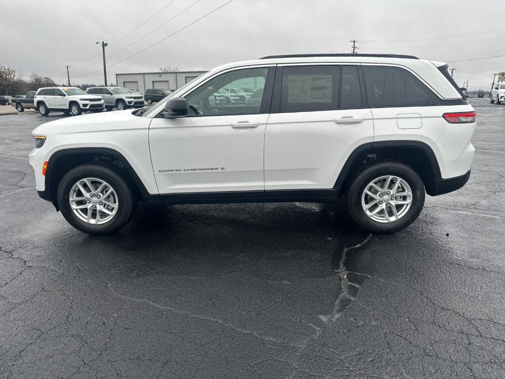 new 2025 Jeep Grand Cherokee car, priced at $41,080