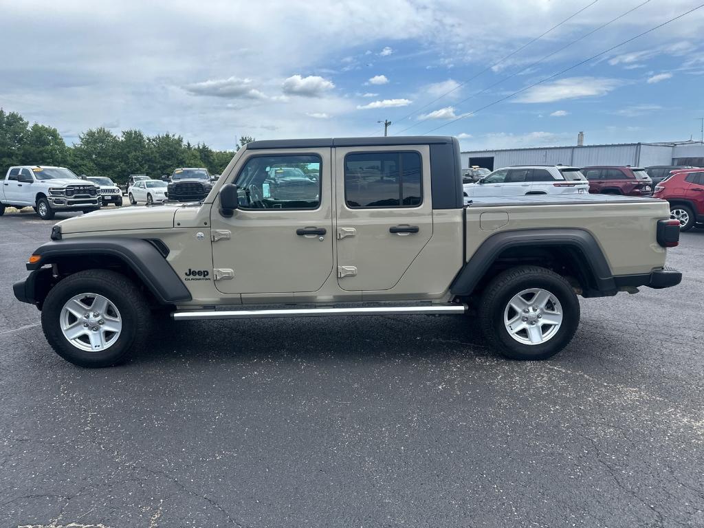 used 2020 Jeep Gladiator car, priced at $31,990
